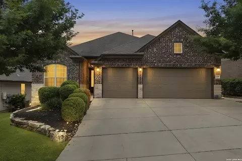 2106 Silent Fox, San Antonio, TX 78260