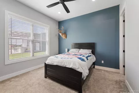 Bedroom - 32139 Giboney, Hempstead, TX 77445 photo 4 of 6