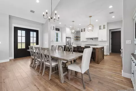 Dining - 32139 Giboney, Hempstead, TX 77445 photo 1 of 1