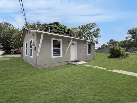 871 W Harlan, San Antonio, TX 78211