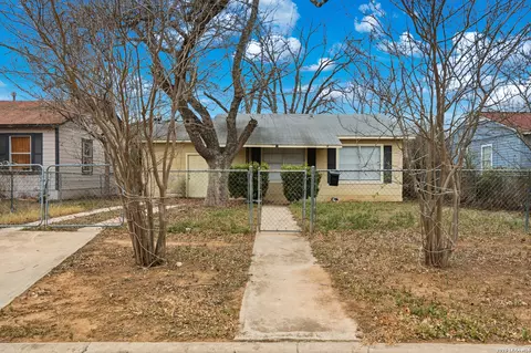 507 Wright Ave, Schertz, TX 78154