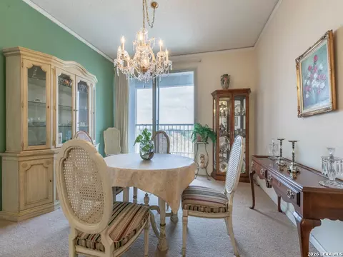 1 Towers Park Ln #606, San Antonio, TX 78209