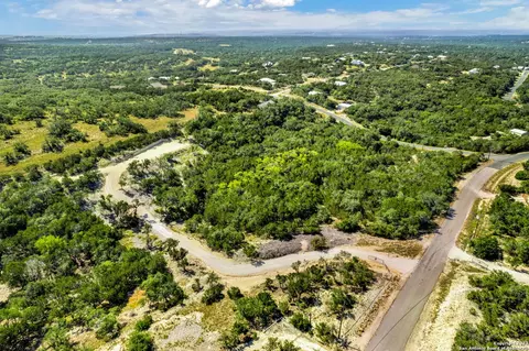 472 Stallion Estates Dr, Spring Branch, TX 78070 photo 14
