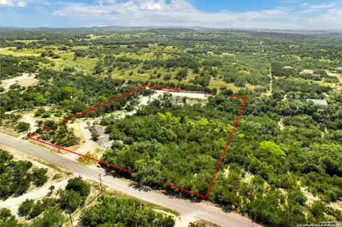 472 Stallion Estates Dr, Spring Branch, TX 78070 photo 18