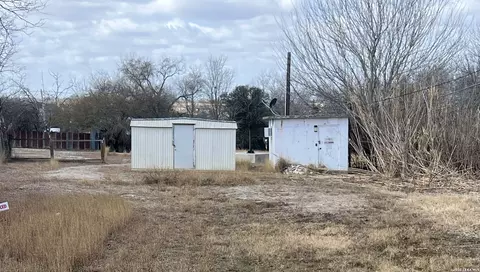 00 St Marys, Kenedy, TX 78119