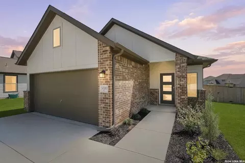 5000 Obispo Cir, Schertz, TX 78124