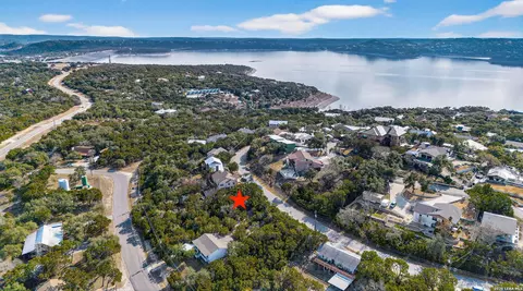 528 Highland Hts, Canyon Lake, TX 78133