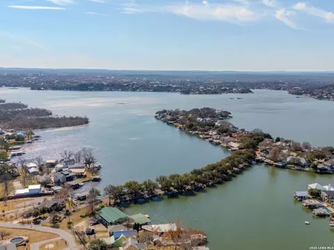 604 Highcrest UNIT 511, Granite Shoals, TX 78654