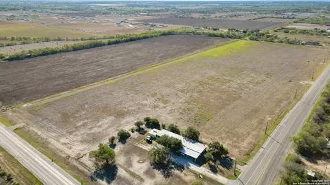 lot4 Fm 471, Natalia, TX 78059