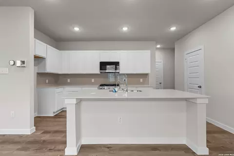 Kitchen - 5631 Franklin Hls, Von Ormy, TX 78073 photo 1 of 3