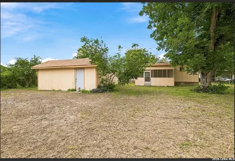 Exterior - 13544 S Ih 35, Von Ormy, TX 78073 photo 7 of 8