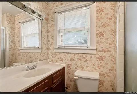 Bath - 13544 S Ih 35, Von Ormy, TX 78073 photo 1 of 3