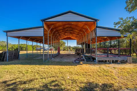550 Private Rd 1505, Bandera, TX 78003
