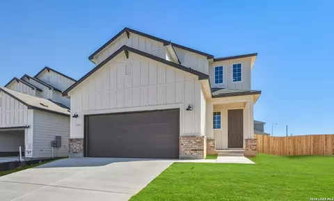 773 Whitman, New Braunfels, TX 78130