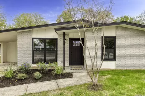 9810 Eveningway, San Antonio, TX 78233