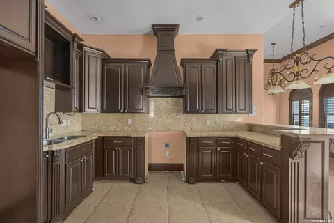 Kitchen - 3802 Daniela Loop, Laredo, TX 78043 photo 1 of 2