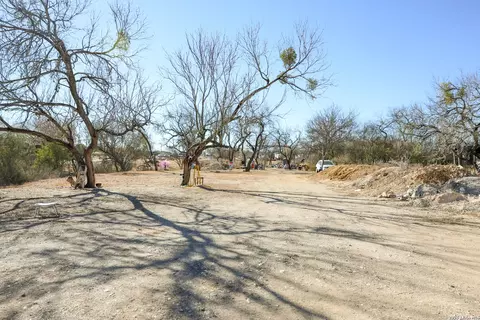 35 S Ala Blanca, Lytle, TX 78052 photo 20
