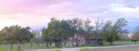 234 Mill Dm, Comfort, TX 78013