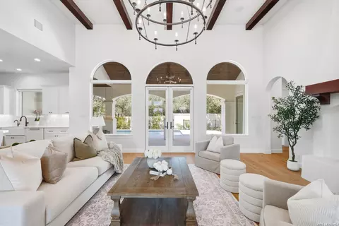 7006 Bluff Run, San Antonio, TX 78257