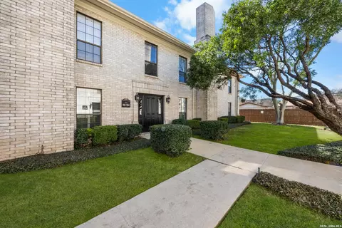 2611 Eisenhauer #901, San Antonio, TX 78209