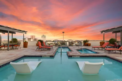 230 Dwyer Ave #501, San Antonio, TX 78204