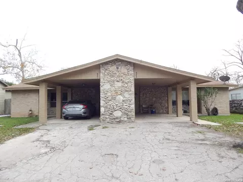 923 Eikel, New Braunfels, TX 78130