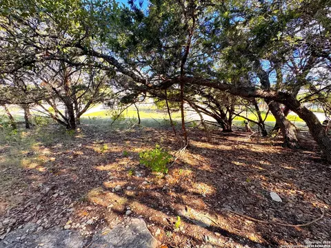 2210 Grandview, Canyon Lake, TX 78133