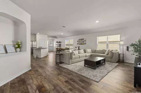 12022 Topaz Strm, San Antonio, TX 78245