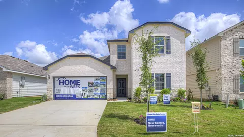 727 Wild Olive Way, Seguin, TX 78155