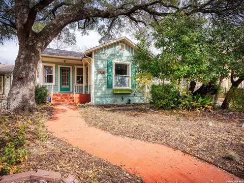 2141 W Magnolia Ave, San Antonio, TX 78201