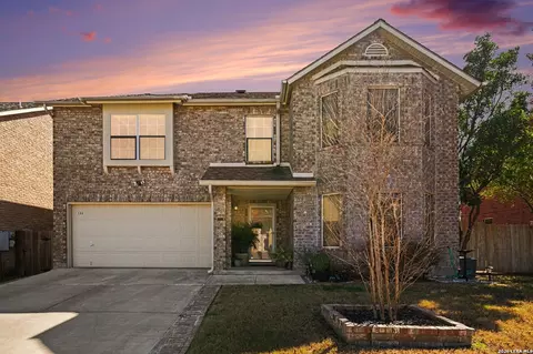133 Springtree Grv, Cibolo, TX 78108
