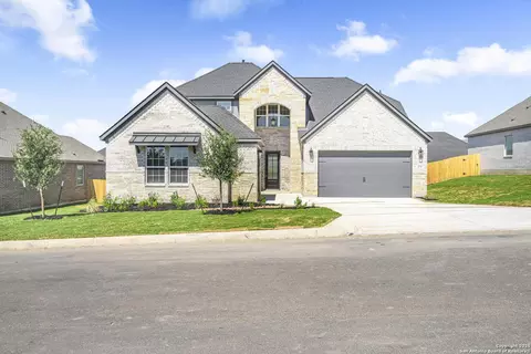 273 Lawrence Dr, Castroville, TX 78009