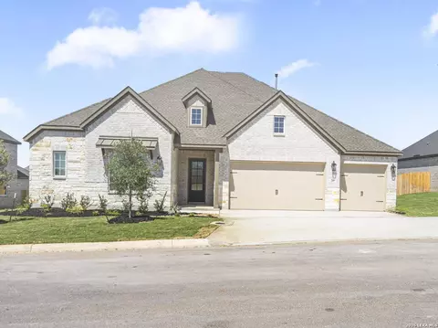 289 Lawrence Dr, Castroville, TX 78009