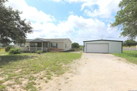 133 Oak Vw, La Vernia, TX 78121