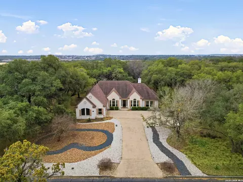 105 Kendall Rdg, Boerne, TX 78015