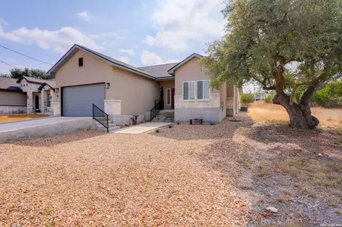 135 Pat Dolan, Blanco, TX 78606