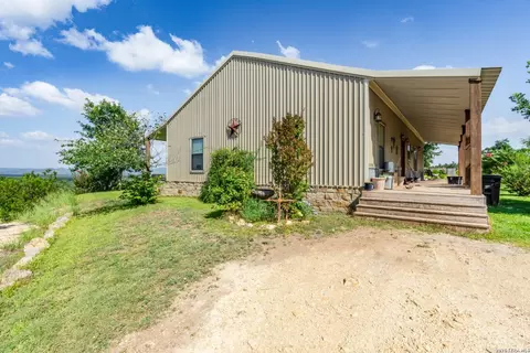 Exterior - 1079 County Road 357, Utopia, TX 78884 photo 3 of 26