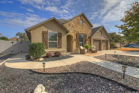 1404 Pioneer, New Braunfels, TX 78132