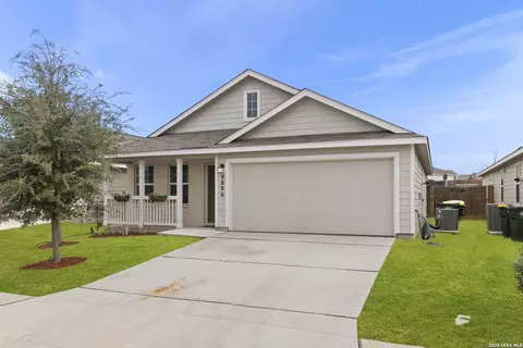 9806 Munster, Schertz, TX 78154