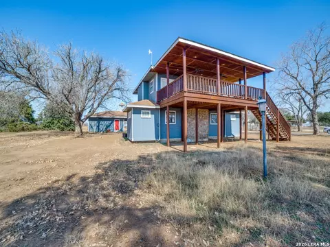 Exterior - 6953 Von Ormy Rd, Von Ormy, TX 78073 photo 1 of 5