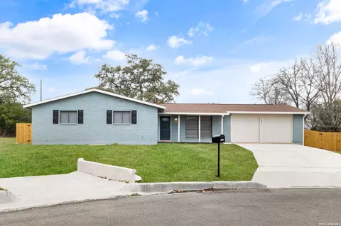 142 Surrey Ln, Universal City, TX 78148