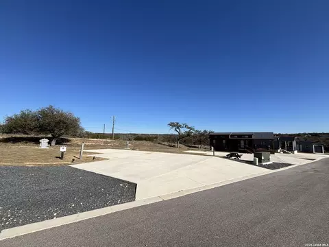 5386 Ranch Road 1376 #6, Fredericksburg, TX 78624