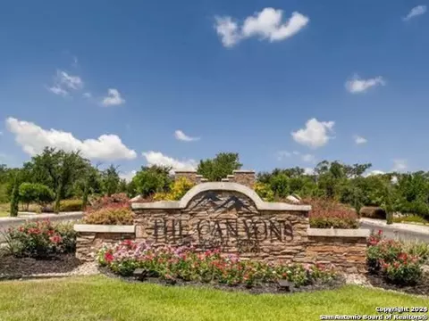 23111 Norfolk Cyn, San Antonio, TX 78255