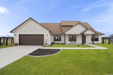 659 Thormeyer, Seguin, TX 78155