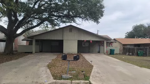 521523 Southtrail Dr, San Antonio, TX 78216