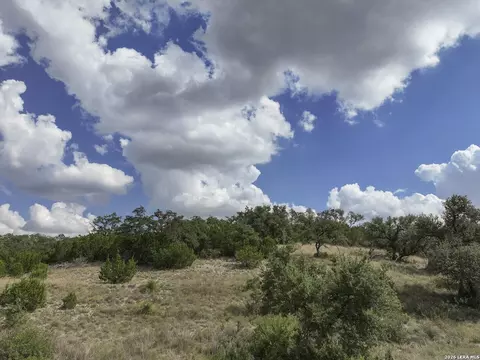 11106 11110 Kendall Cyn, San Antonio, TX 78023
