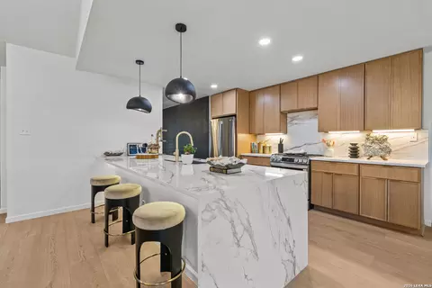 15114 Oakmere, San Antonio, TX 78232