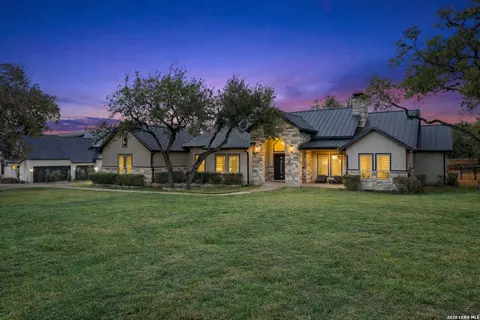 424 Arthur Ct, Spring Branch, TX 78070