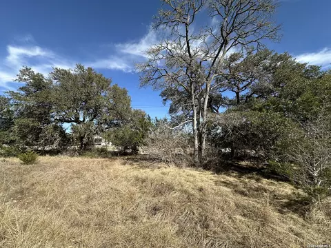 116 Ephram Mclane, Blanco, TX 78606