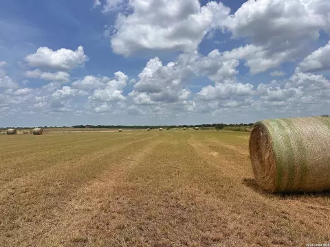 8378 State Highway 97, Gonzales, TX 78629